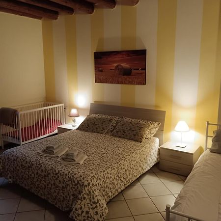 Apartamento Casa Giulia - Valeggio Sul Mincio Exterior foto