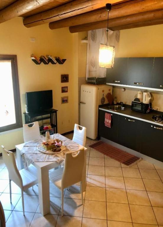 Apartamento Casa Giulia - Valeggio Sul Mincio Exterior foto