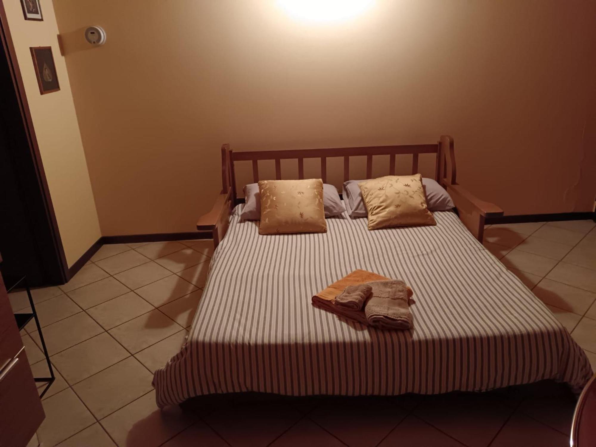 Apartamento Casa Giulia - Valeggio Sul Mincio Exterior foto